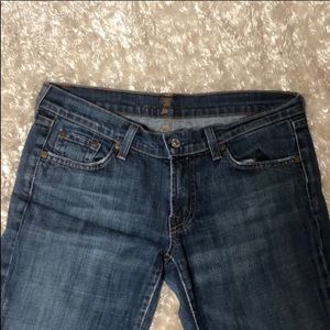 7 For All Mankind Bootcut Jeans! Super Soft!